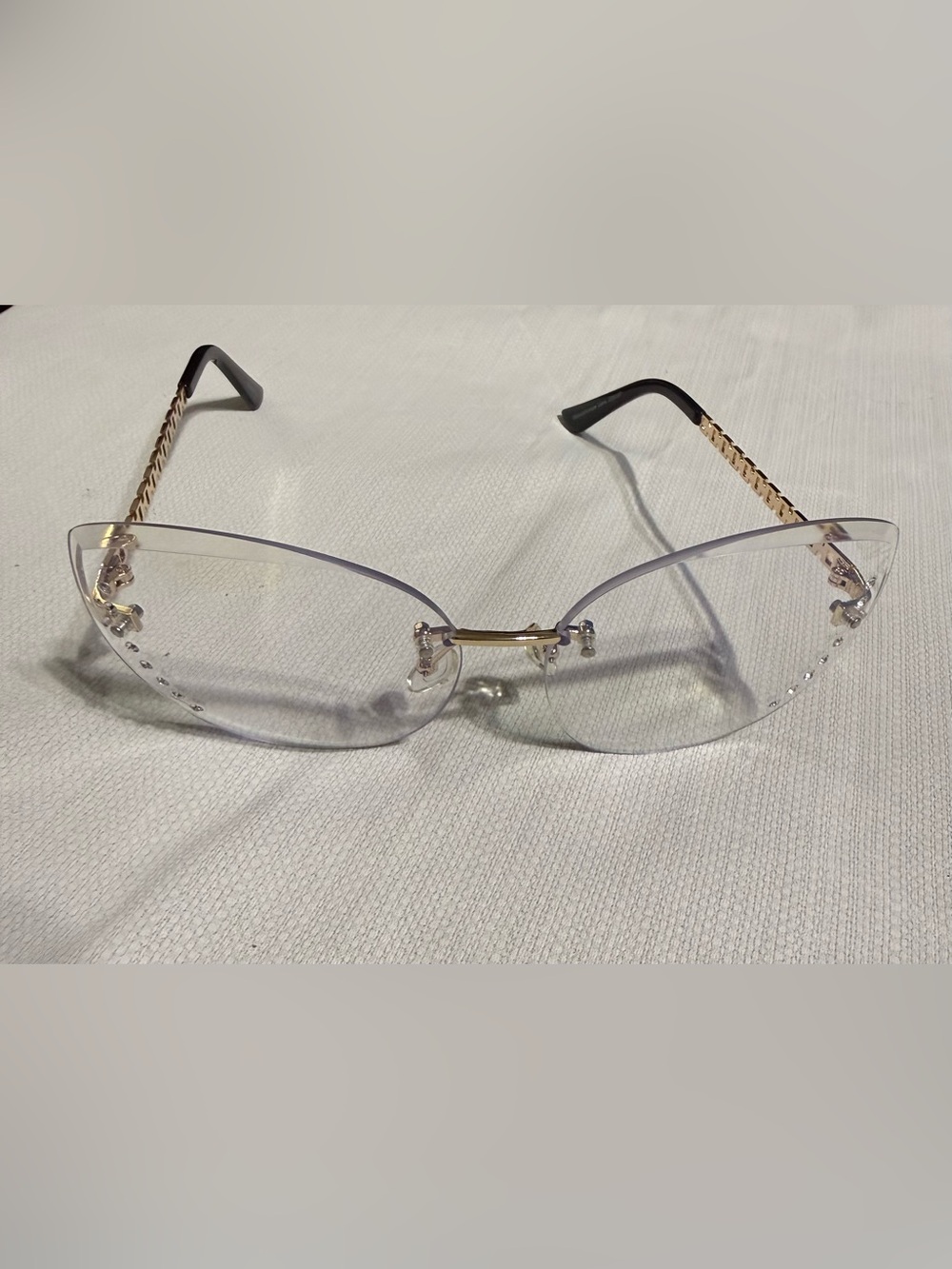 Clear Rimless Cat-Eye Glases